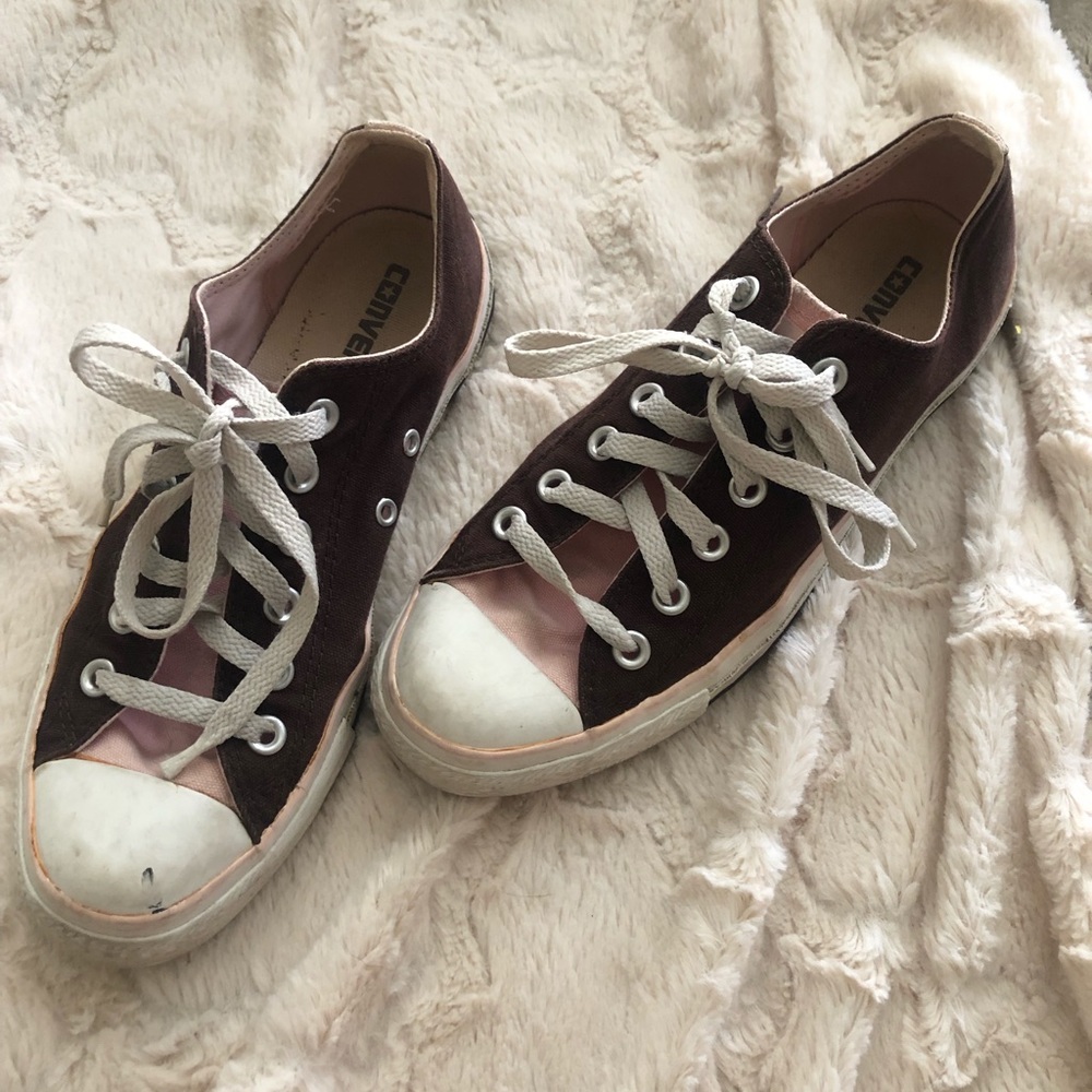 All star Converse pink and brown size 8